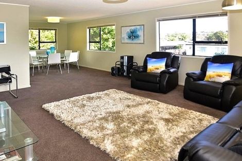 Photo of property in 54a The Circle, Manly, Whangaparaoa, 0930