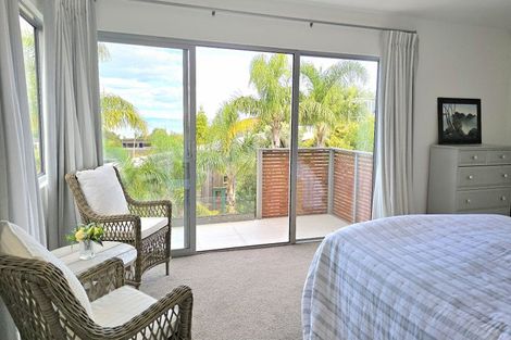 Photo of property in 87 Castor Bay Road, Castor Bay, Auckland, 0620
