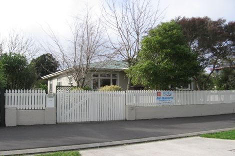 Photo of property in 38 Margaret Street, Roslyn, Palmerston North, 4414