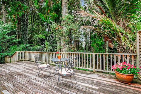 Photo of property in 97 Waima Crescent, Titirangi, Auckland, 0604