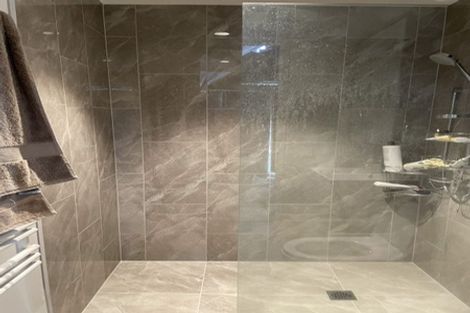 Photo of property in 79 Melbourne Road, Island Bay, Wellington, 6023