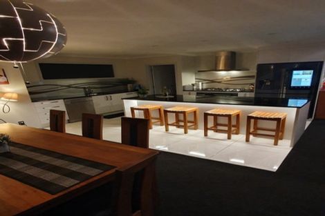 Photo of property in 87 Woburn Road, Woburn, Lower Hutt, 5010