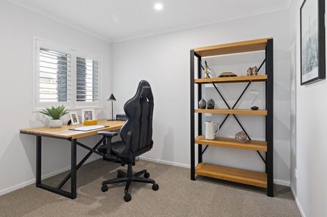 Photo of property in 2 Syme Rise, Patumahoe, 2679