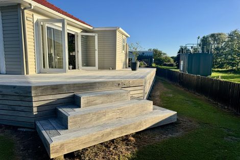 Photo of property in 144 Great South Road, Huntly, 3700