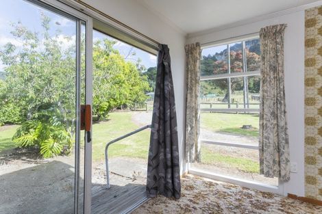 Photo of property in 3821 Waiapu Road, Tokomaru Bay, 4079