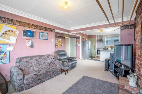 Photo of property in 211 Mcquarrie Street, Kingswell, Invercargill, 9812