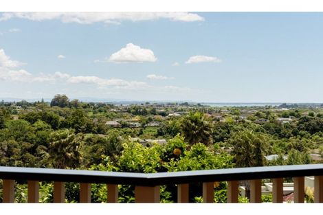 Photo of property in 27 La Cumbre Close, Bethlehem, Tauranga, 3110