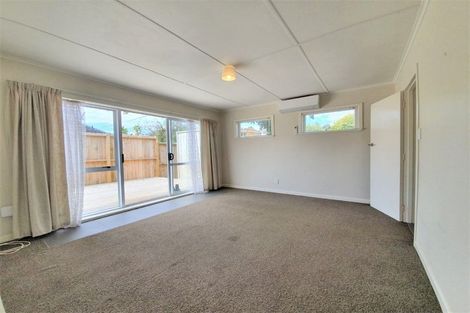 Photo of property in 2/13 Clare Place, Mount Wellington, Auckland, 1060