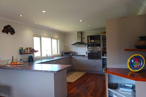 Photo of property in 9/11 Ocean View Road, Cable Bay, 0420