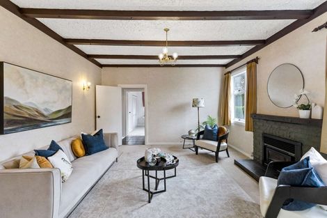 Photo of property in 9 Taranaki Street, Saint Johns Hill, Whanganui, 4501