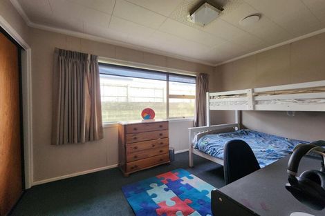 Photo of property in 8b Julian Place, Westown, New Plymouth, 4310