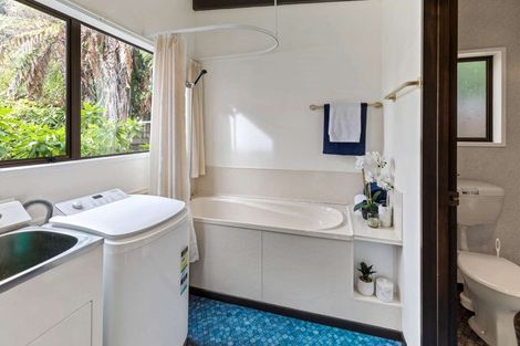 Photo of property in 9 Taranaki Street, Saint Johns Hill, Whanganui, 4501