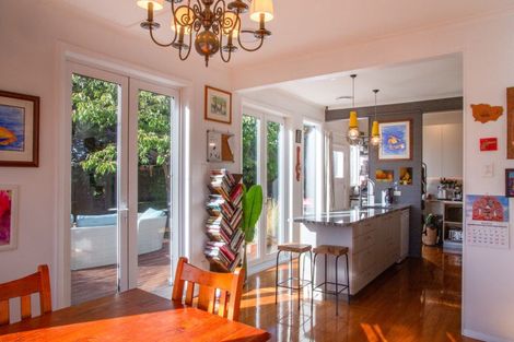 Photo of property in 3 Mckenzie Terrace, Carterton, 5713