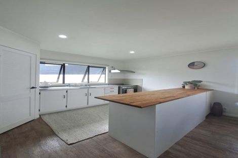 Photo of property in 8 Pacific Street, Waiuku, 2123