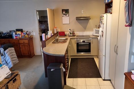 Photo of property in 17 Old Park Place, Takanini, 2112