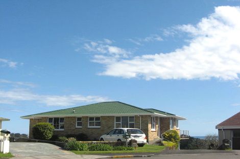 Photo of property in 5 Hillcrest Street, Glen Avon, New Plymouth, 4312