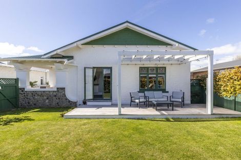 Photo of property in 1/23 Watson Street, Strandon, New Plymouth, 4312