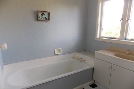 Photo of property in 20 Hutchison Crescent, Durie Hill, Whanganui, 4500