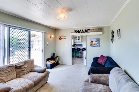 Photo of property in 9 Roskilda Crescent, Taradale, Napier, 4112