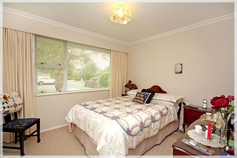Photo of property in 32 Marlborough Street, Levin, 5510