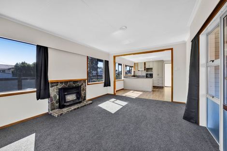 Photo of property in 61 Stanners Street, Eltham, 4322