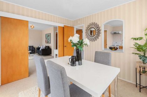 Photo of property in 2/41 Riverside Road, Orewa, 0931