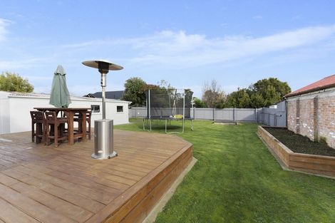 Photo of property in 8 Upham Terrace, Roslyn, Palmerston North, 4414