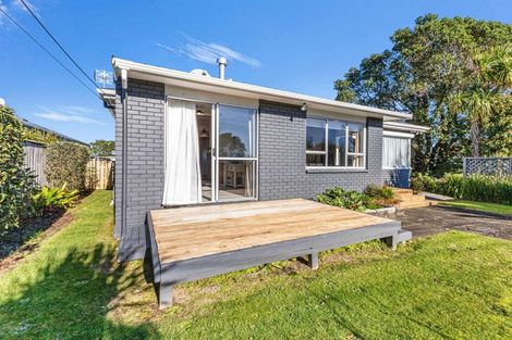 Photo of property in 9 Selwyn Street, Lower Vogeltown, New Plymouth, 4310