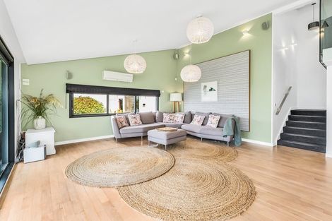 Photo of property in 21 Whareora Terrace, Cashmere, Christchurch, 8022