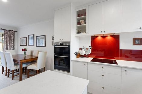 Photo of property in 22 Ruge Court, Cambridge, 3434