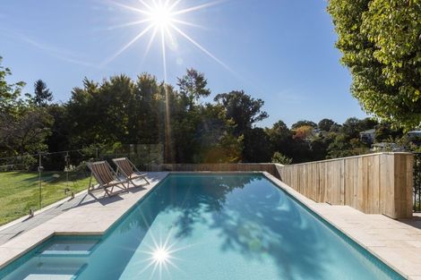 Photo of property in 101 Chaucer Road, Hospital Hill, Napier, 4110