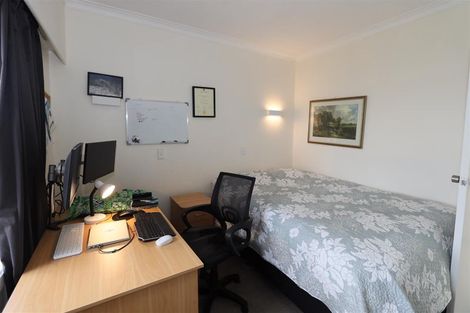 Photo of property in 180 Kawaha Point Road, Kawaha Point, Rotorua, 3010