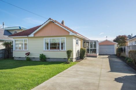 Photo of property in 67 Glenfield Crescent, Mairehau, Christchurch, 8052