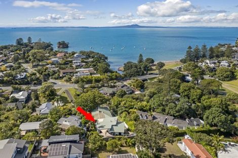Photo of property in 956 Beach Road, Torbay, Auckland, 0630