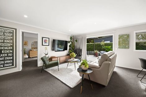 Photo of property in 2/50 Kowhai Street, Hamilton Lake, Hamilton, 3204