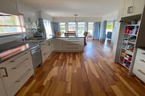 Photo of property in 14 Ashbury Avenue, Silverdale, Hamilton, 3216