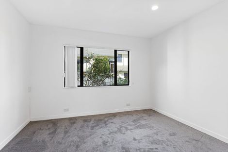 Photo of property in 26 Lamia Place, The Gardens, Auckland, 2105