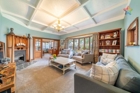 Photo of property in 18 Riddiford Street, Woburn, Lower Hutt, 5011