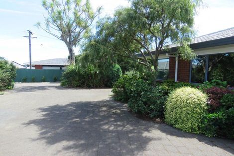 Photo of property in 17b Mangorei Road, Strandon, New Plymouth, 4312