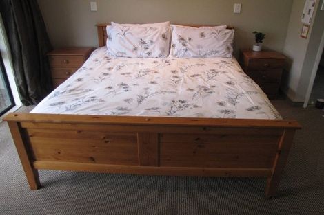 Photo of property in 54 Fairview Place, Havelock North, 4130