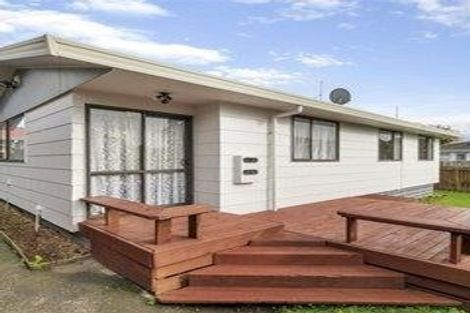 Photo of property in 2/61 Redcrest Avenue, Red Hill, Papakura, 2110