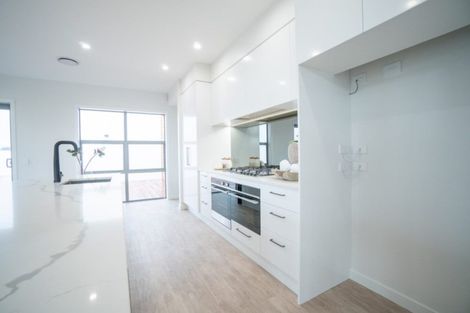 Photo of property in 9 Loveston Lane, Kelvin Grove, Palmerston North, 4470