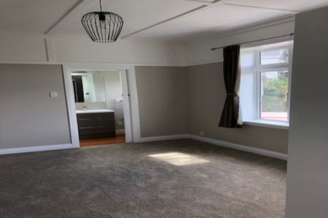 Photo of property in 20 Raroa Road, Kelburn, Wellington, 6012