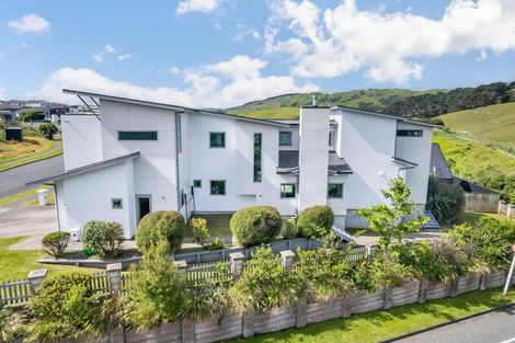 Photo of property in 2 Mo Street, Camborne, Porirua, 5026