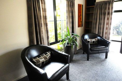 Photo of property in 201 Avonhead Road, Avonhead, Christchurch, 8042