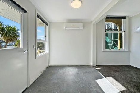 Photo of property in 120 Austin Street, Mount Victoria, Wellington, 6011