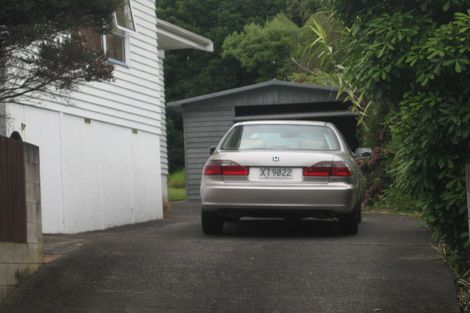 Photo of property in 22 Segedin Place, Glenfield, Auckland, 0629