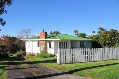 Photo of property in 47 Tiroroa Avenue, Te Atatu South, Auckland, 0610