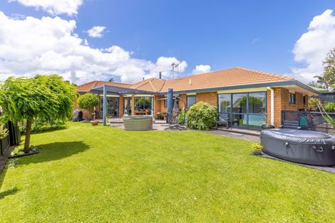 Photo of property in 39 Ayrshire Drive, Grandview Heights, Hamilton, 3200