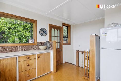 Photo of property in 11 Carnarvon Street, Belleknowes, Dunedin, 9011